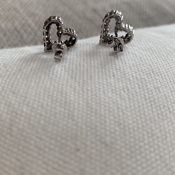 Diamond earrings - Picture 4 of 5